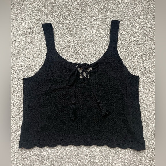 Old navy Black Crochet Top - Picture 1 of 1
